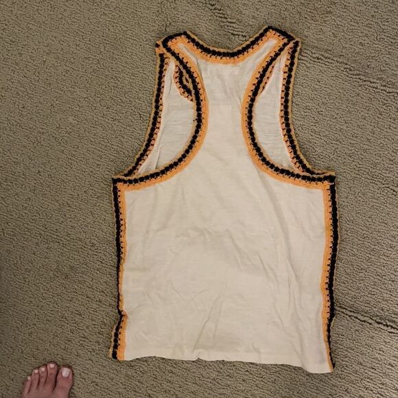 Free People embroidered tank XS - Picture 3 of 3
